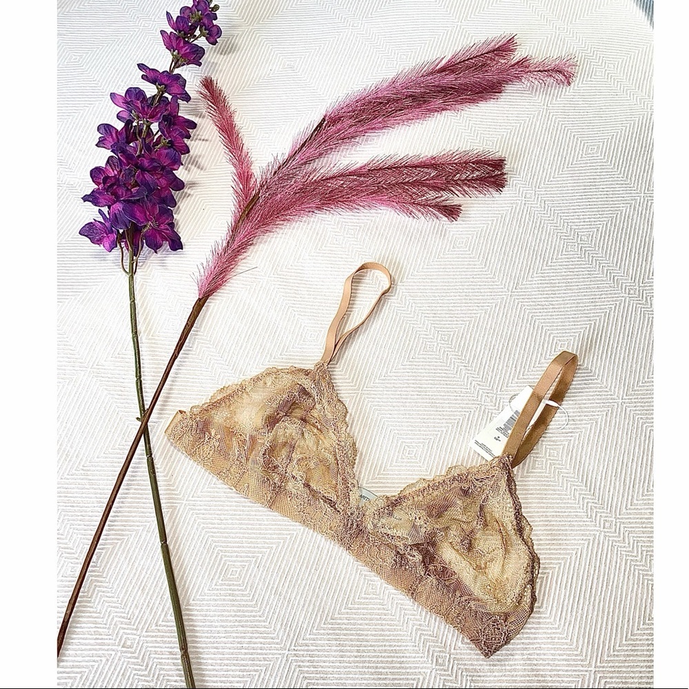 Aritzia X European Italian Cosabella Ciao Honey Beige Bralette made in Italy